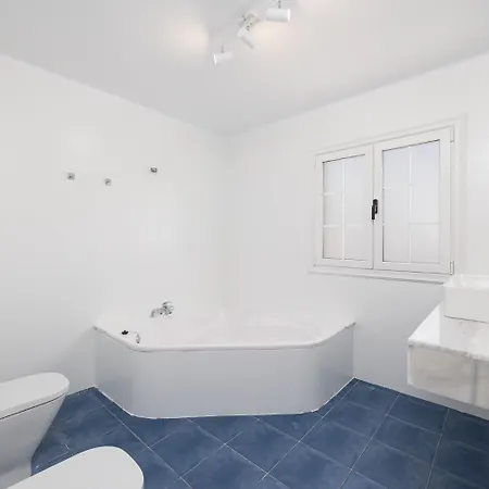 Eugina Villa